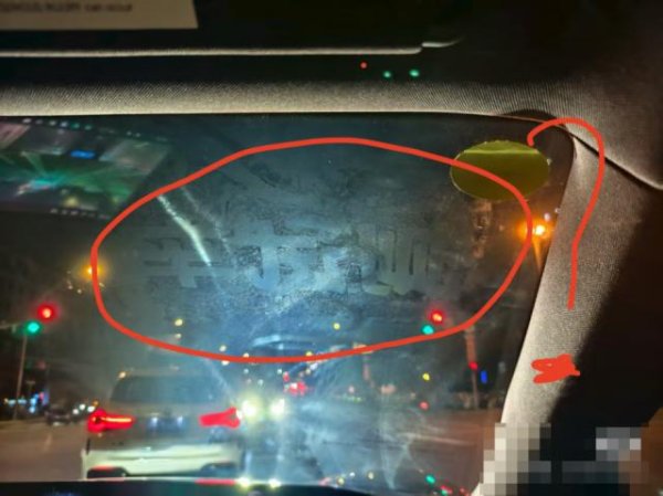 国华通配资 “测试车”事件后续：小米拍了拍YU7车主，并撤回了“10000积分补偿”
